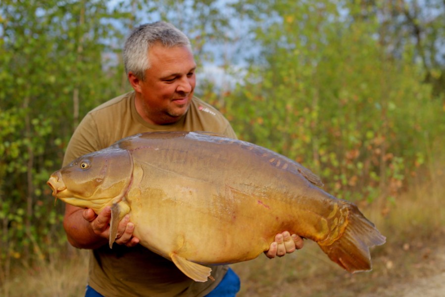 Dan Jarman, 49lb, Bacheliers, 15.08.20