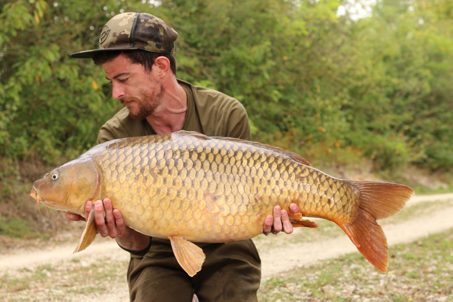 Here he is with "The Oaf", Daddy Long Neck with this lovely 36lber........