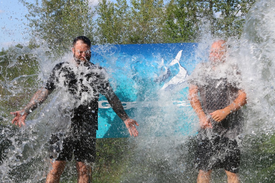 Double PB soaking time for Bryan and Eddy hahaha..............