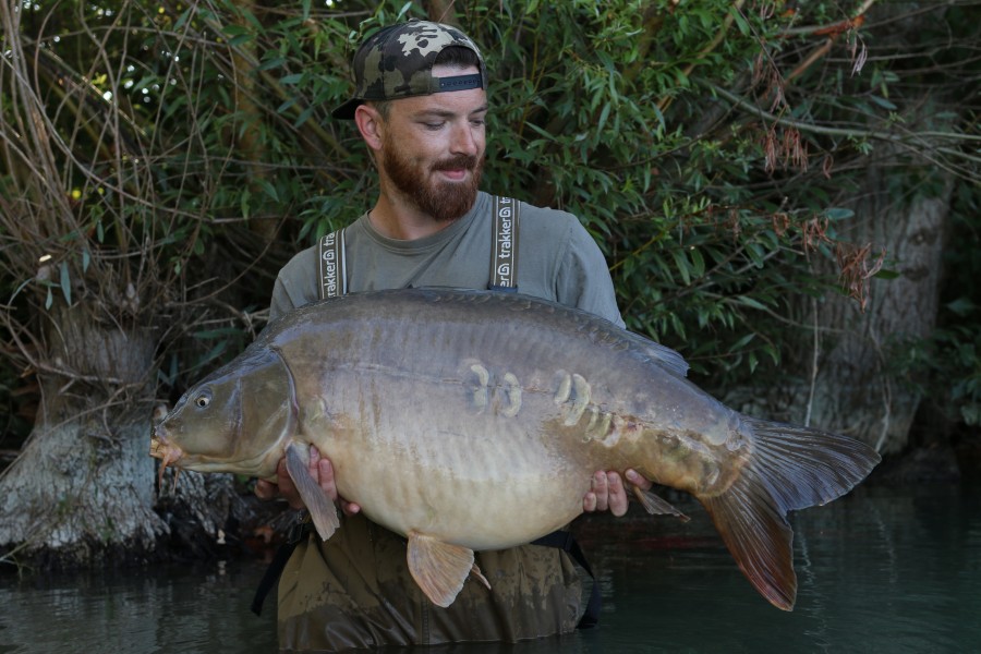Deacon with "Two Tone" at a whopping 54lb 12oz!!!!...........