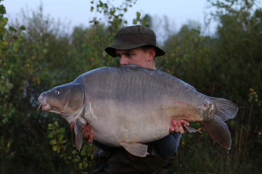 Matthew Hammond with "The Jewel" at 48lb 8oz...