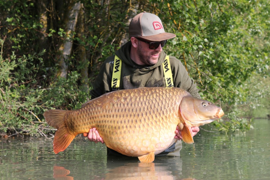 A beast of a common known as "The Jackal" at 56lb 4oz.
