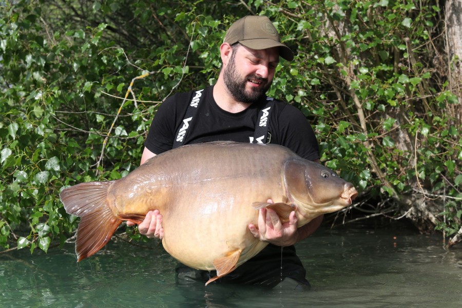 Jamie smashes his PB with "Eye-Q" at 53lb 12oz...