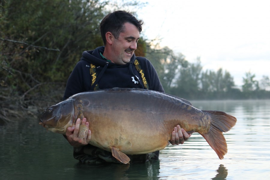 Tim with 2 scale at 55lb 10oz