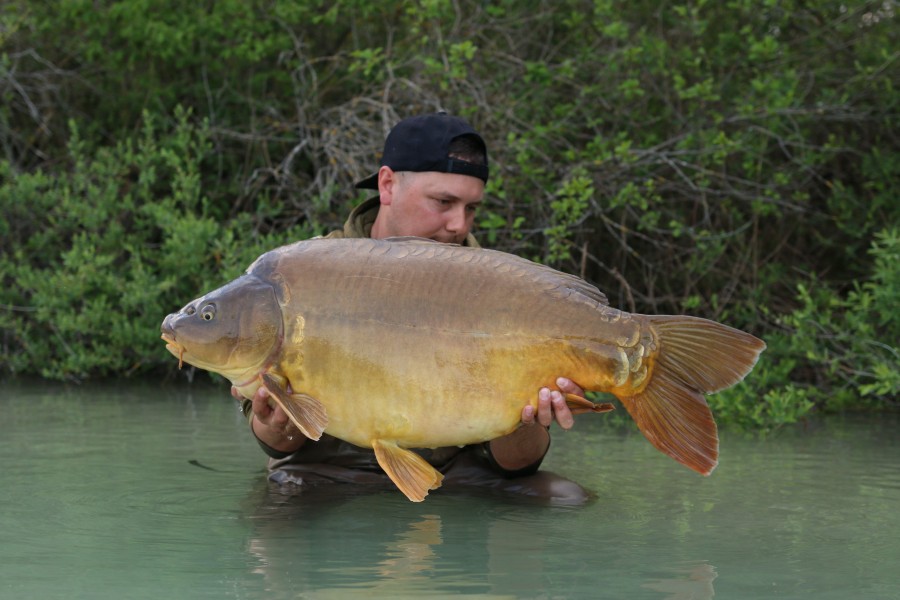 Chamonix 42lb 4oz