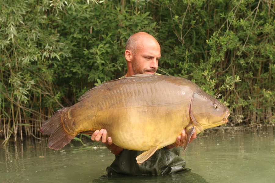 Matt with Brocken Tail 50lb