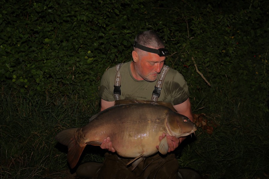 Mark with Lazy's Mirror at 39l 10oz