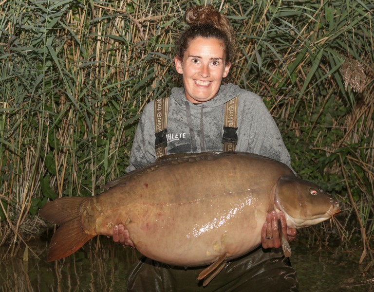 Becky Clarke with Huckleberry at 44lb 4oz