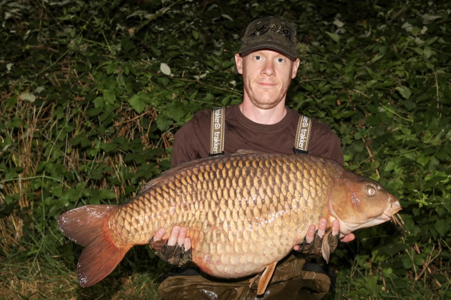 Mike Sewart with Snooki at 43lb