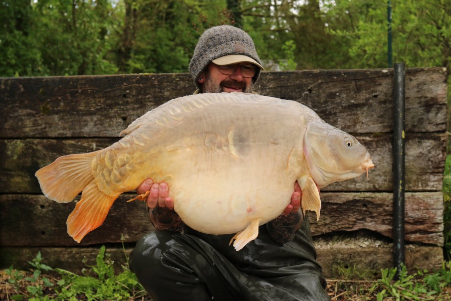 Martin with Bomb head at 46lb 8oz