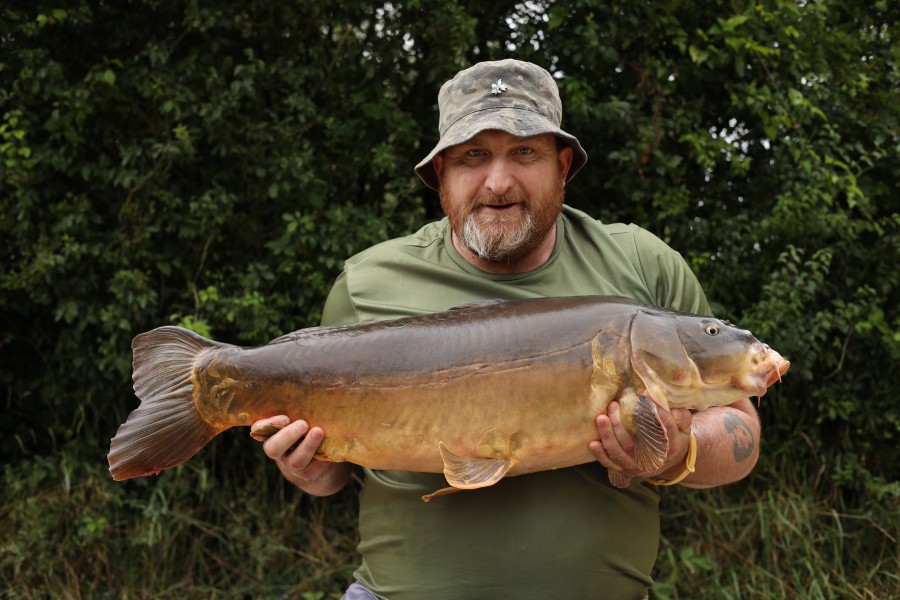 Craig with the long lean mirror