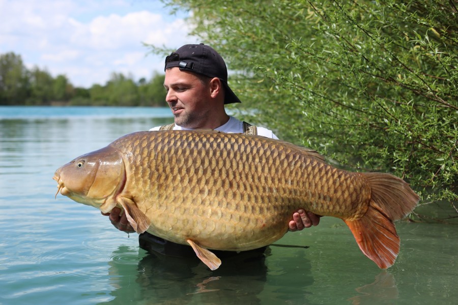 Josh with Korda Social Common 60lb 8oz
