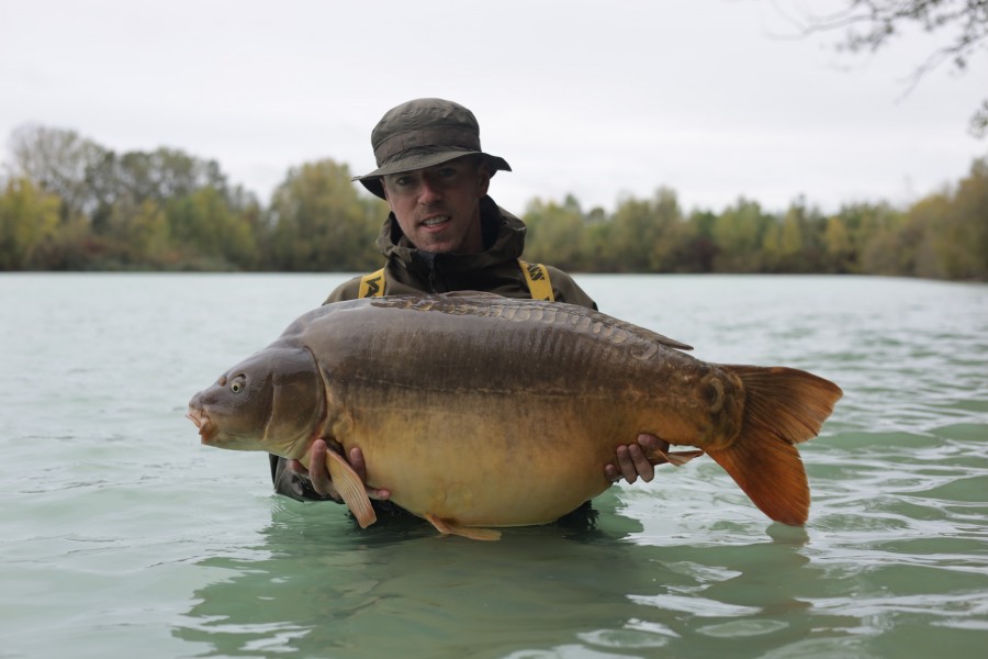 Samo's 51lb 12oz